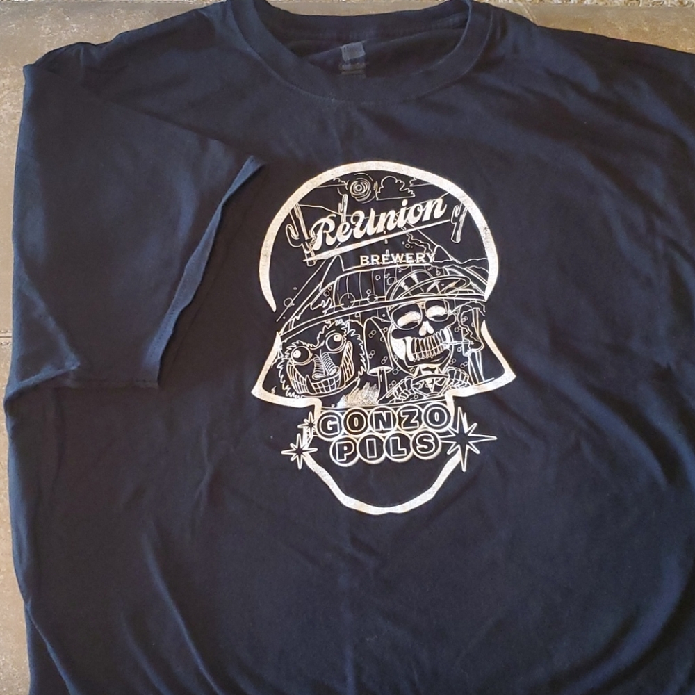 XL local Iowa Brewery tshirt